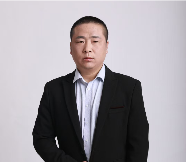 地理教师  赵申